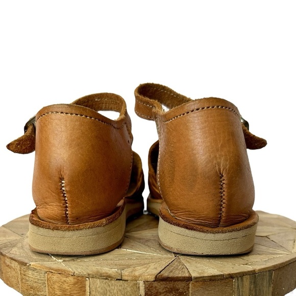 LA ROSA Pierced Leather Huaraches Embroidered Blue Butterfly sz 7" Buckle Sandal - Picture 8 of 10